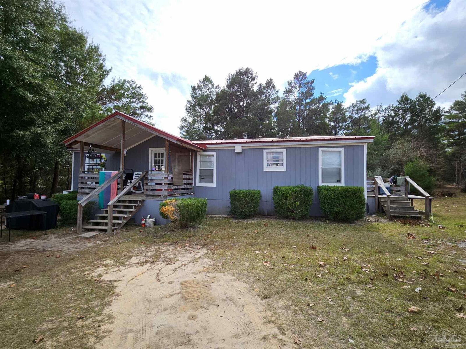 Property Photo:  236 Laurel Dr  FL 32433 