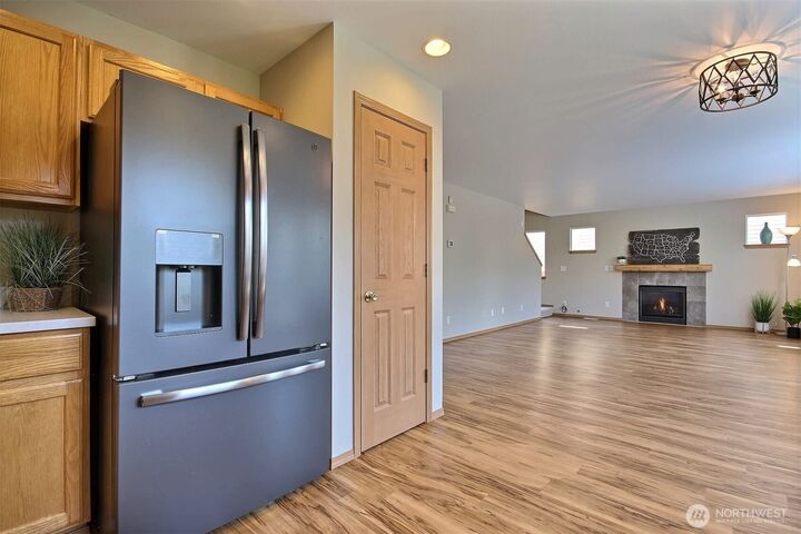 Property Photo: 27631 238th Avenue SE WA 98038