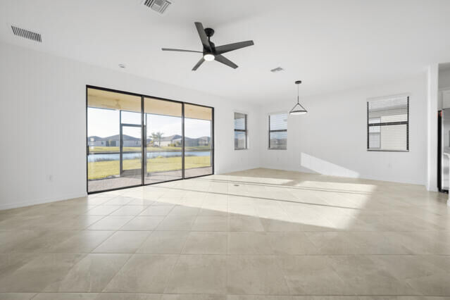 Property Photo:  14905 Palamos Circle  FL 33905 