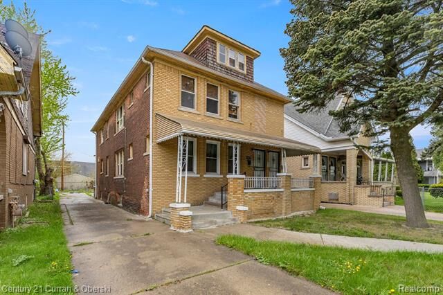 Property Photo:  5527 Chalmers Street  MI 48213 