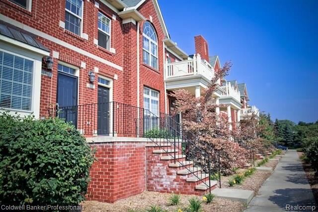 1582 Devon Lane 2  Troy MI 48084 photo