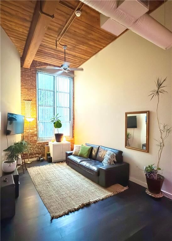 Property Photo:  494 Woonasquatucket Avenue 111  RI 02911 