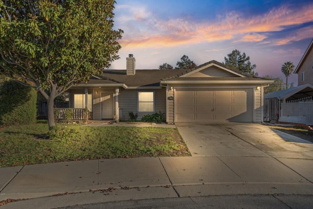 Property Photo:  2199 Raleigh Circle  CA 95023 