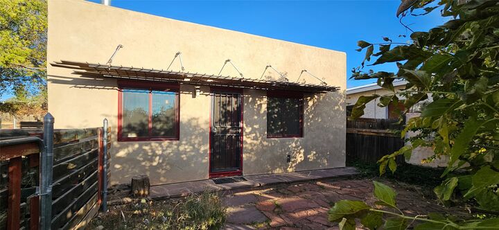 Property Photo: 617 Paulin Street NM 87505