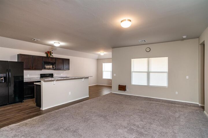 Property Photo: 1822 E Brooke Avenue OK 74075