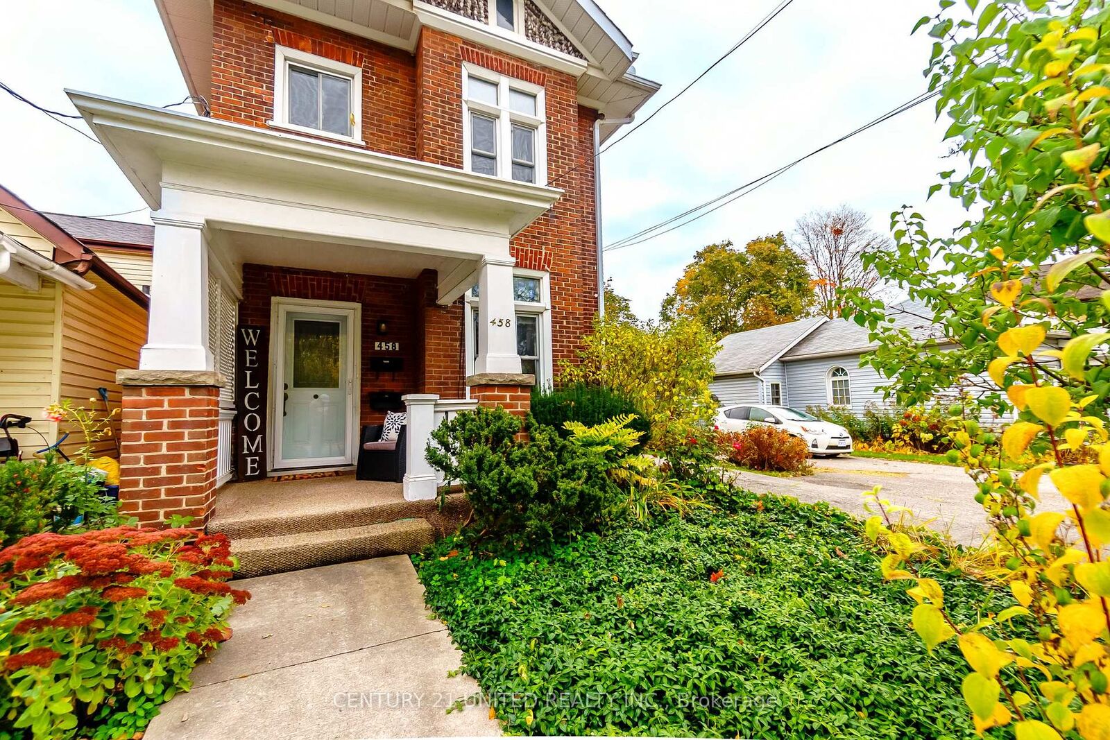 Photo de la propriété: 458 Driscoll Terrace ON K9H 1T7