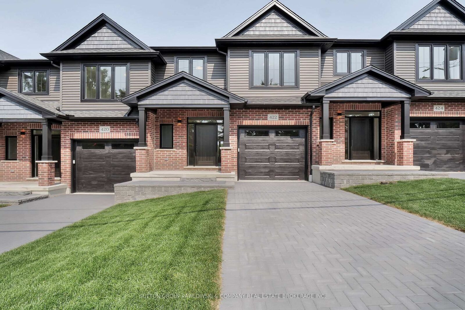 Property Photo: 422 Old Wonderland Road ON N6K 3R2