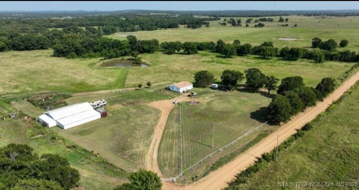Property Photo: 117217 S 4090 Road OK 74432