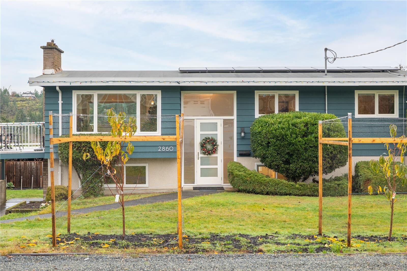 Property Photo:  2860 Staffordshire Terr  BC V9S 3R1 