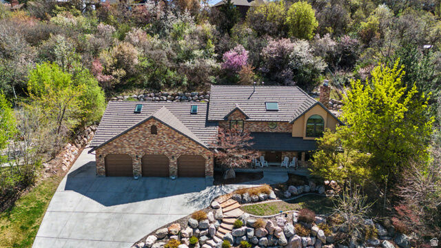 Property Photo: 1225 E 5275 S UT 84403