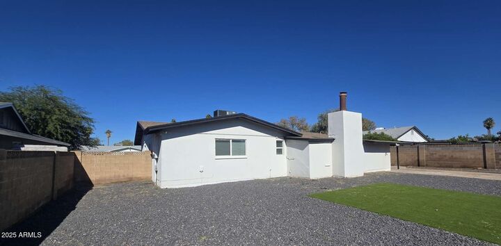 Property Photo:  1873 E Ellis Drive  AZ 85282 