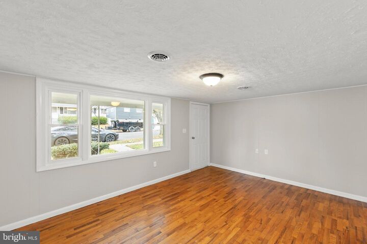 Property Photo:  204 Shenandoah Avenue  VA 22601 