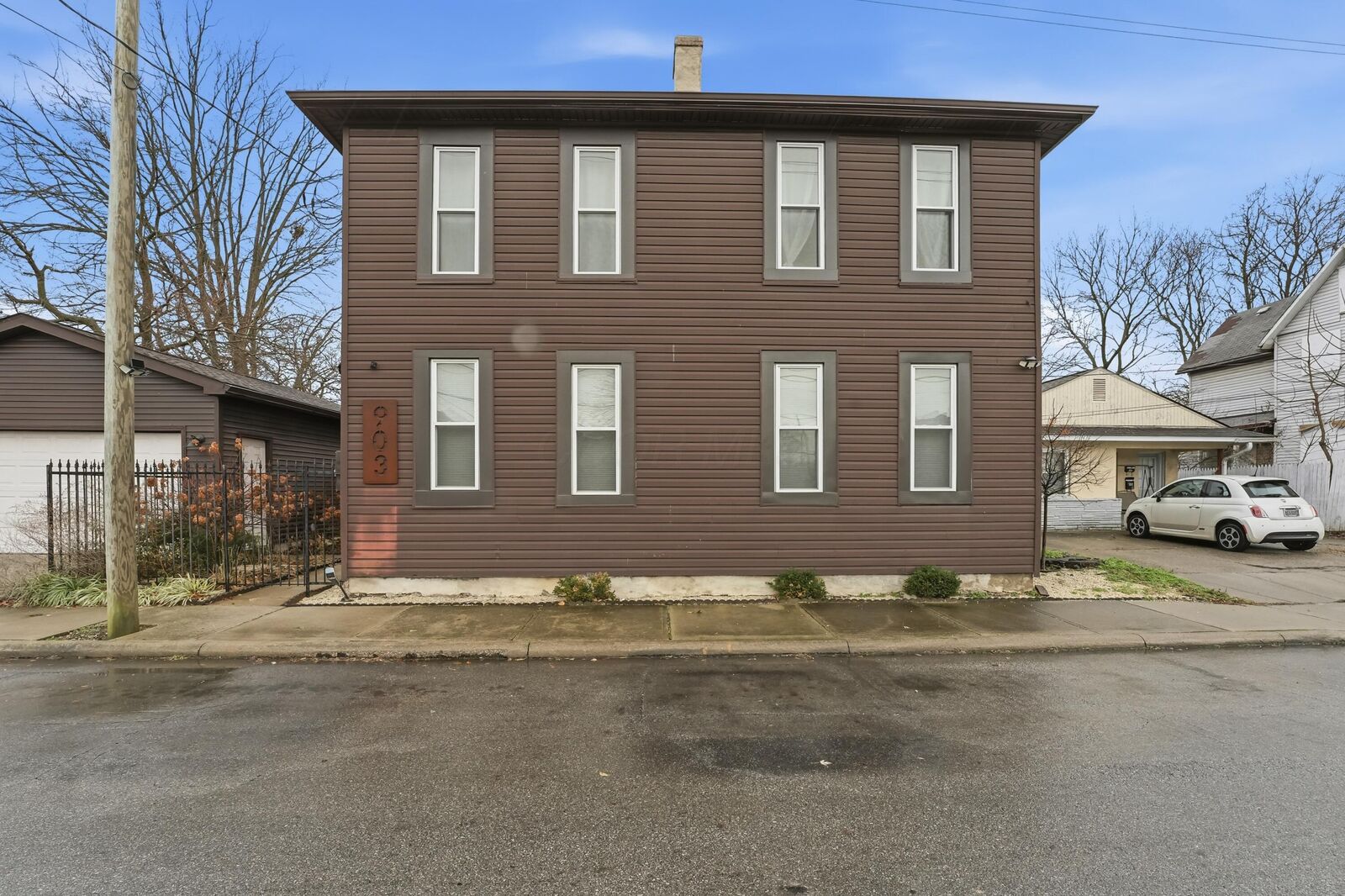 Property Photo:  905 McAllister Avenue  OH 43205 