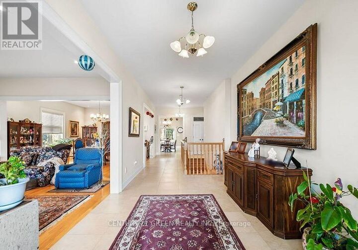 Property Photo: 40 Simmons Street ON L4L 1A7