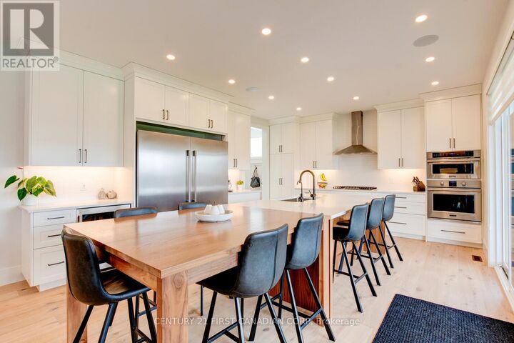 Property Photo: 4386 Green Bend Road ON N6P 0K9