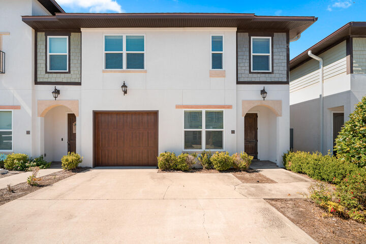 Property Photo:  995 Airport Road Unit 25  FL 32541 