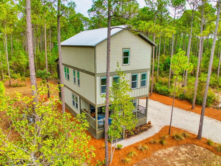 Property Photo: 7537 Shady Glen Trail FL 32413