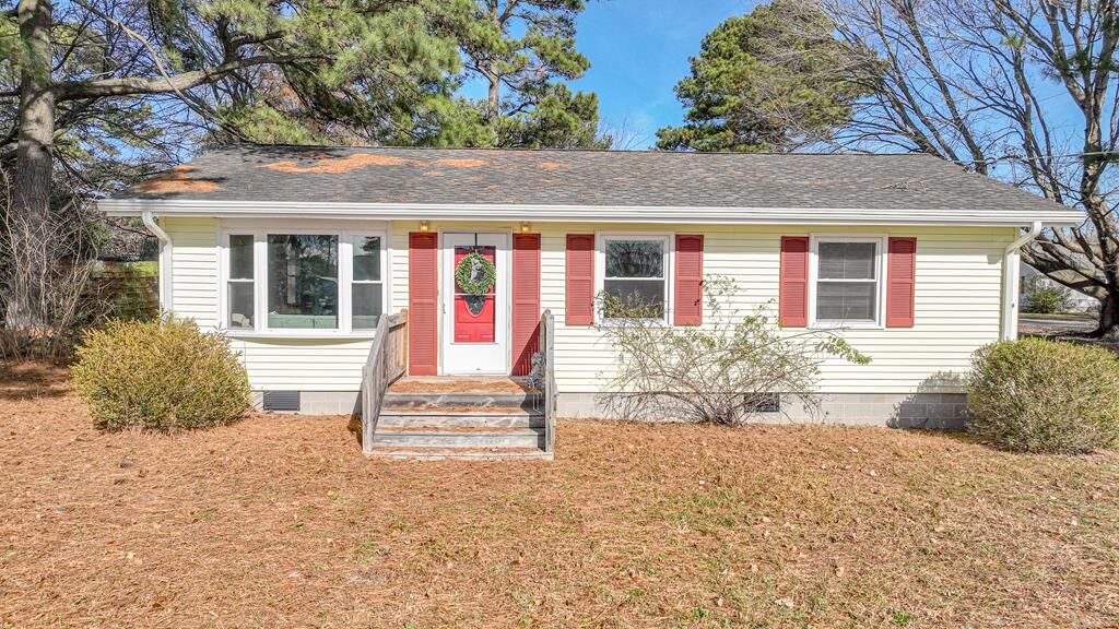 Property Photo:  11505 Holly Cir  VA 23350 