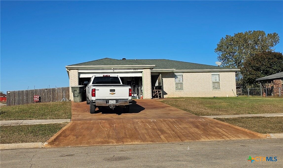 Property Photo: 4411 Secretariat Drive TX 76549