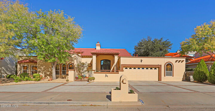 1613 Billy Casper Drive  El Paso TX 79936 photo