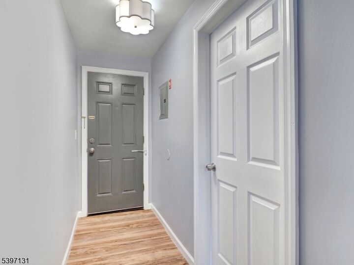 Property Photo: 165 Central Pl NJ 07050