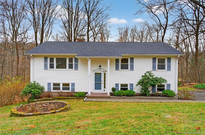 1159 Winding Court  Mohegan Lake NY 10547 photo