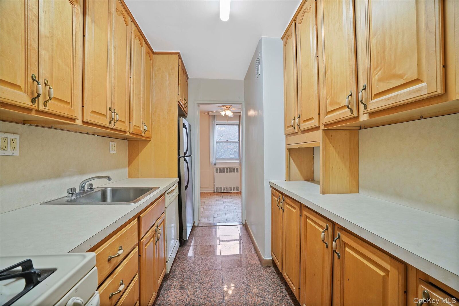 Property Photo:  151-31 88th Street 1B  NY 11414 