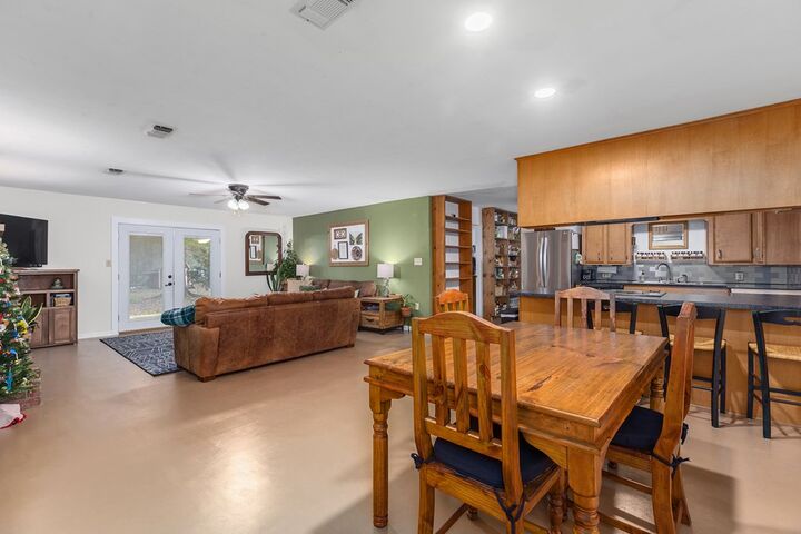 Property Photo:  10155 Fm 2021  TX 75904 