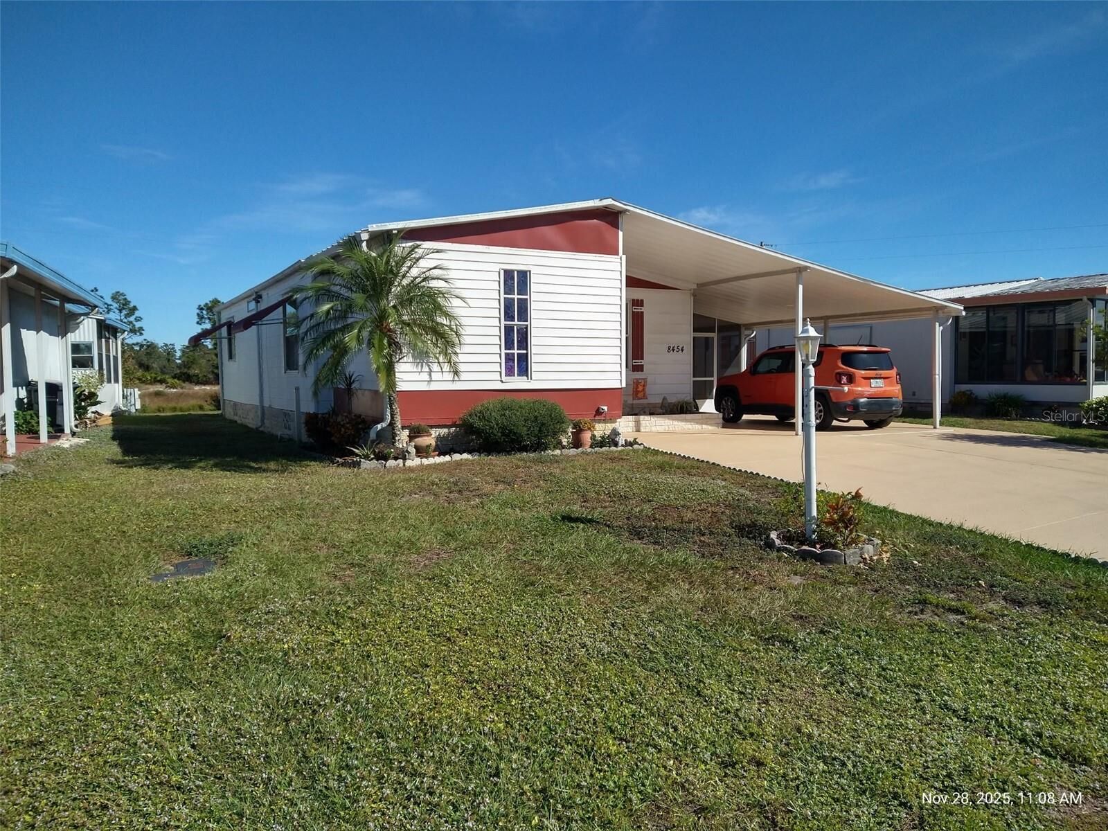 Property Photo:  8454 Breeze Hill Drive  FL 33898 