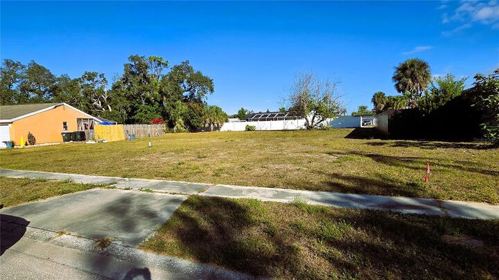 Property Photo: 5145 Densaw Road FL 34287