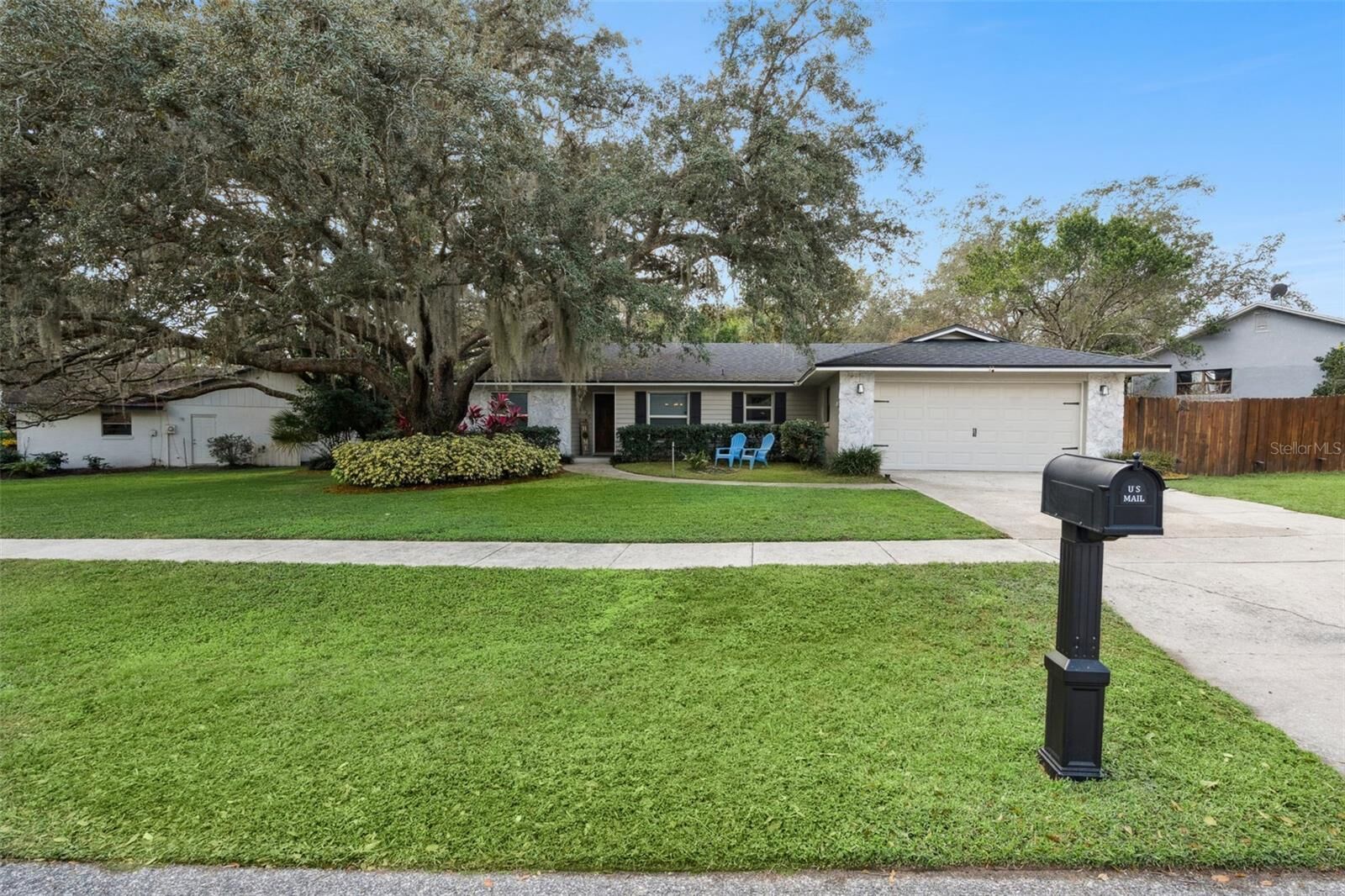 Property Photo:  625 Heather Brite Circle  FL 32712 