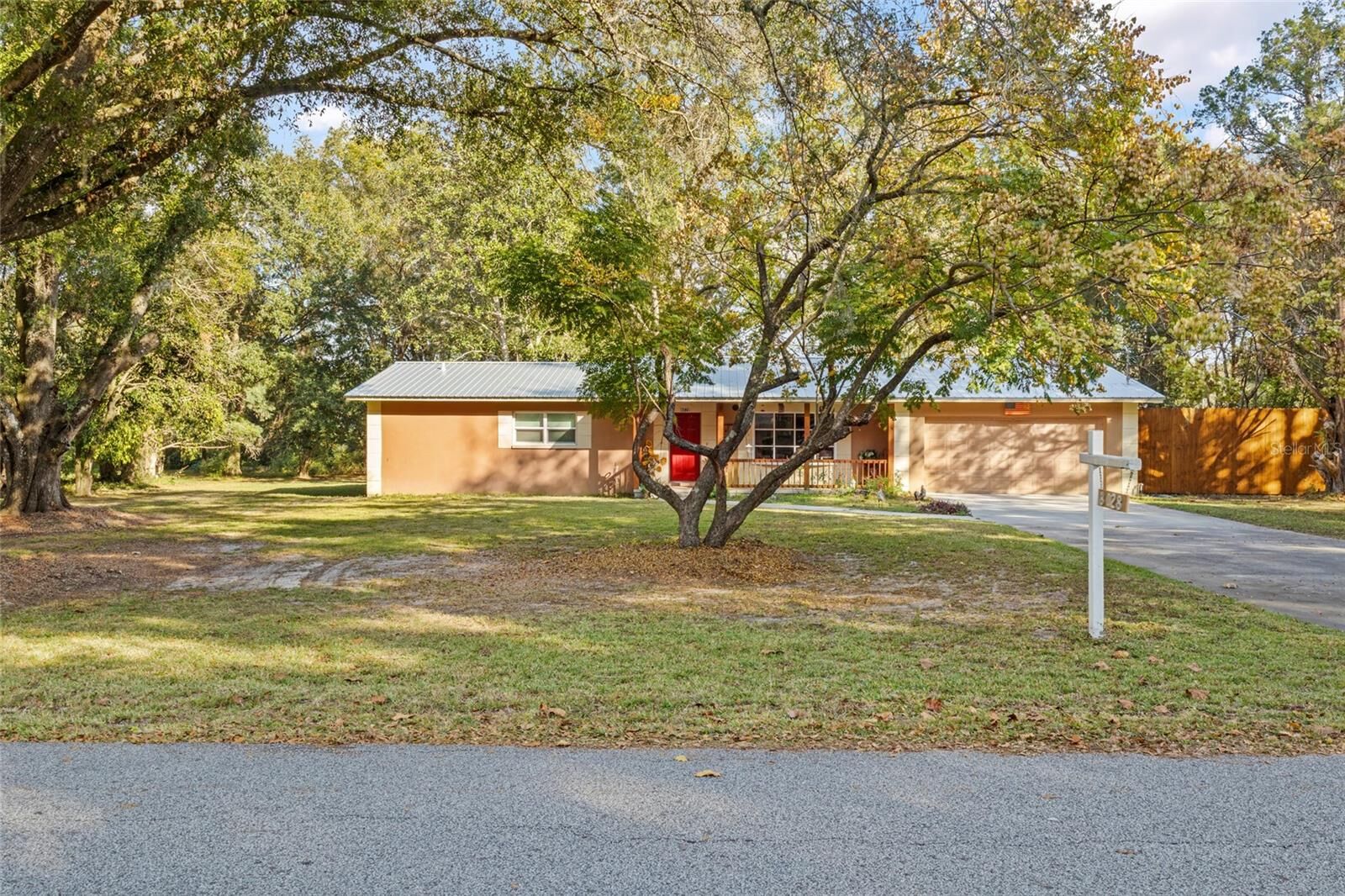 Property Photo:  8028 Redbud Lane  FL 34601 