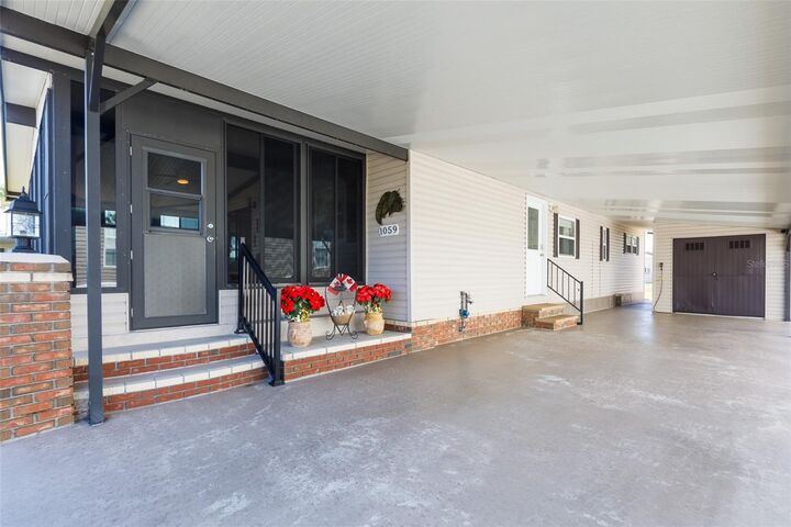 Property Photo: 2100 Kings Highway W 1059 FL 33980