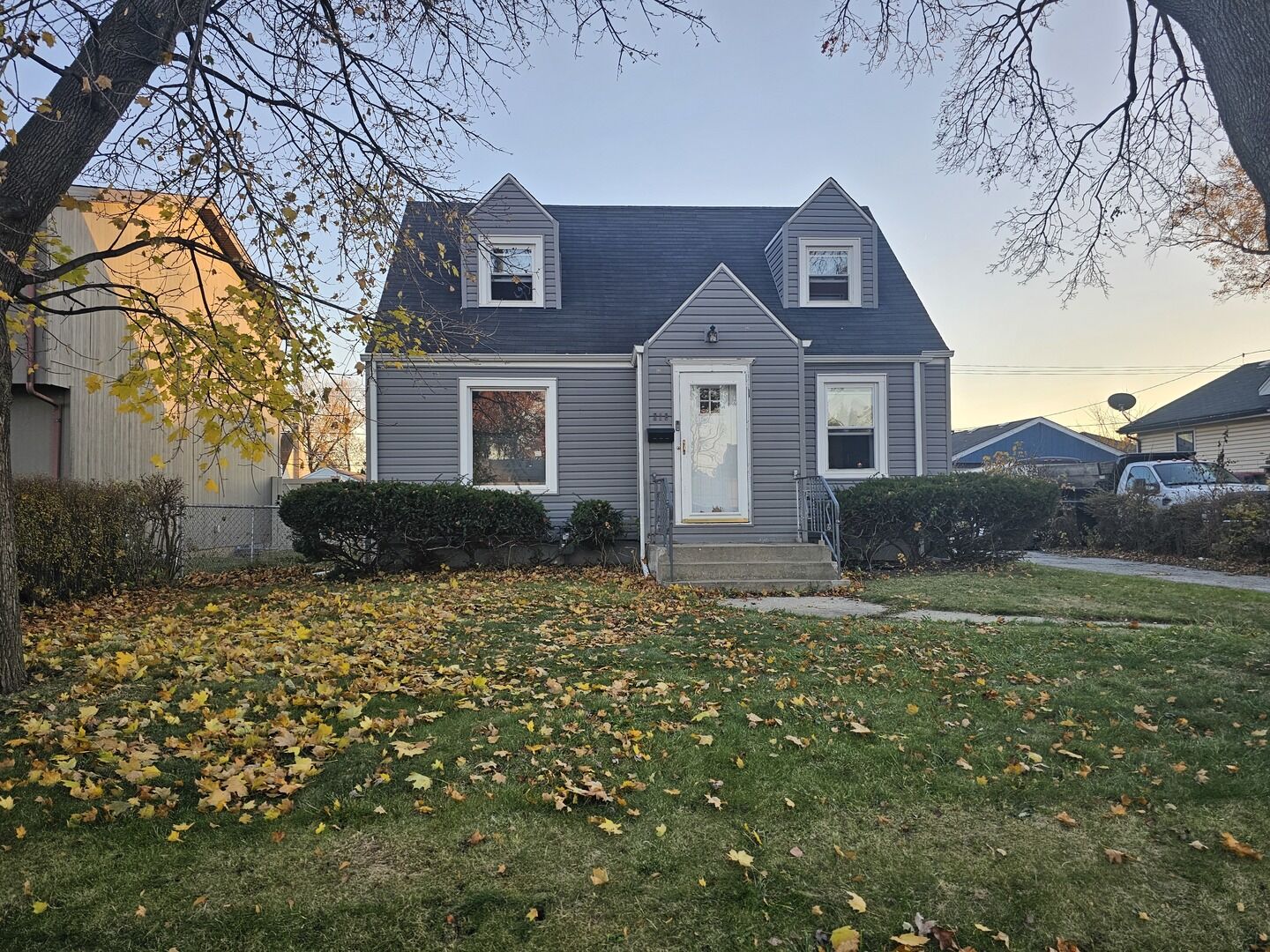 Property Photo:  219 Village Drive  IL 60164 