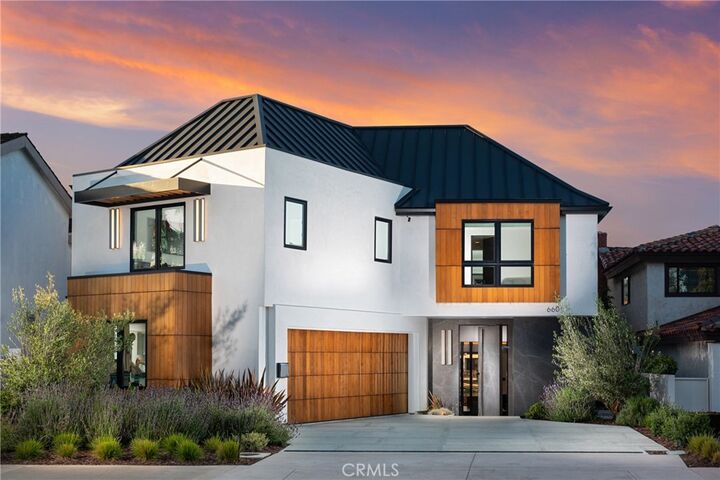 Property Photo:  660 Harbor Island Drive  CA 92660 