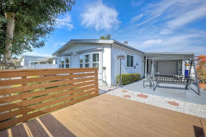 Property Photo:  1146 Via Santa Paulo  CA 92081 