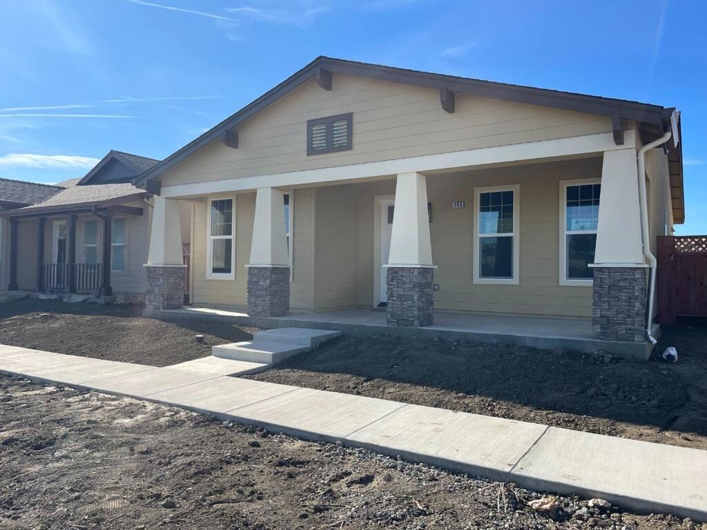 Property Photo:  785 Aurora Way  CA 93930 