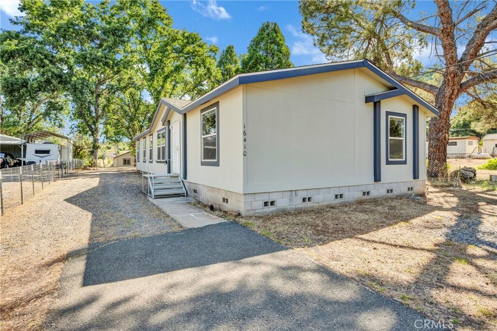 Property Photo:  16410 Tish A Tang Road  CA 95457 