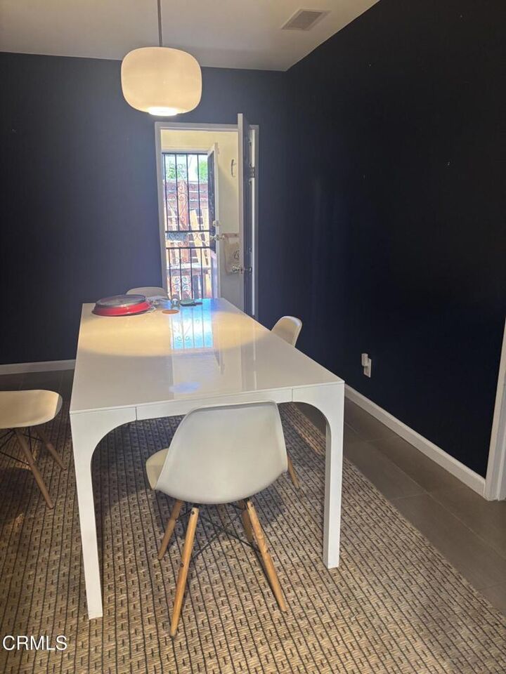 Property Photo: 4517 Amber Place CA 90032