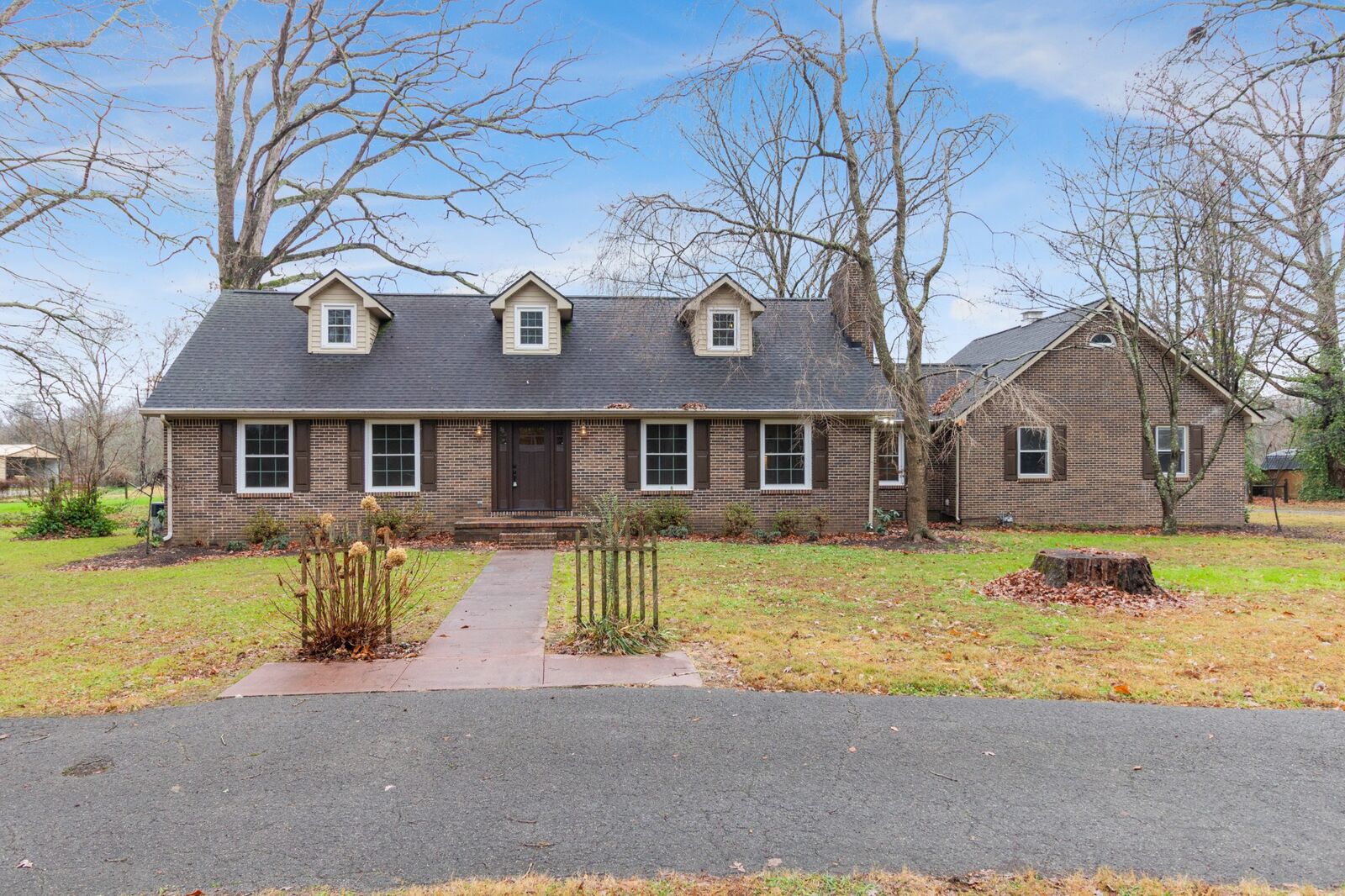 Property Photo: 209 Spring Creek Rd TN 37330