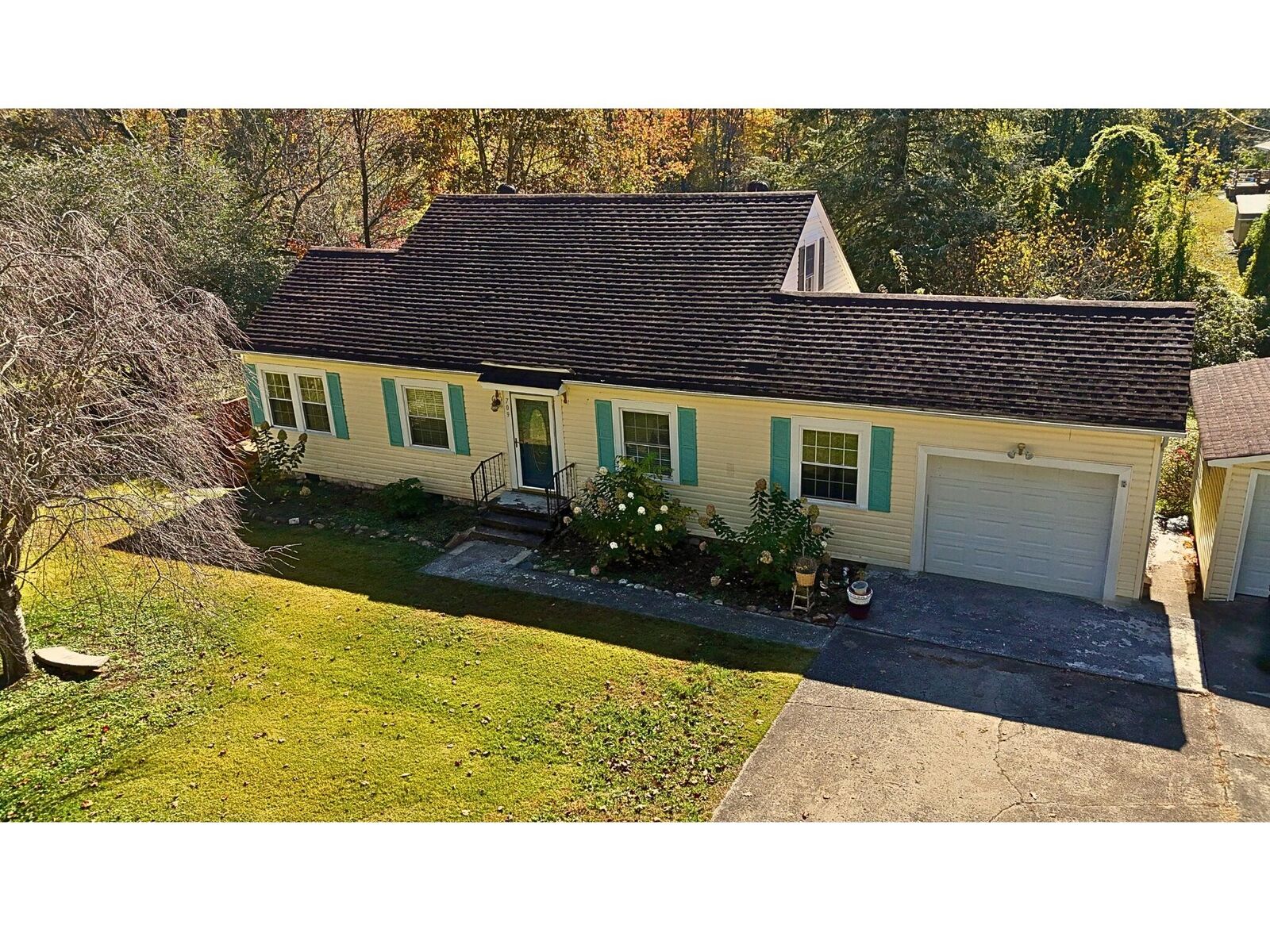 Property Photo:  709 Southern Parkway  TN 37303 