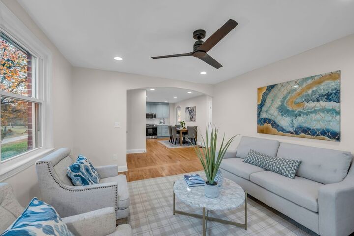 Property Photo:  719 Woodmere Dr  TN 37217 