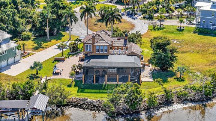 Property Photo: 4961 Galt Island Ave FL 33956