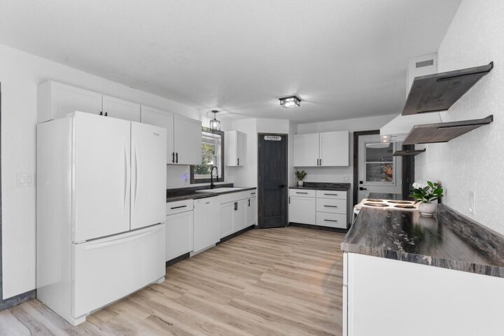 Property Photo:  26 Oak Lane  MN 55963 