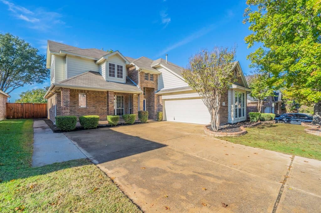 Property Photo:  7042 Hedgebrook Drive  TX 75249 
