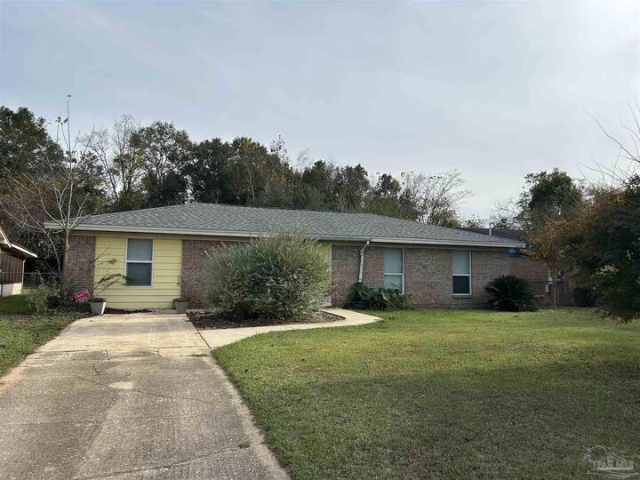1007 Woodbury Pl  Cantonment FL 32533 photo