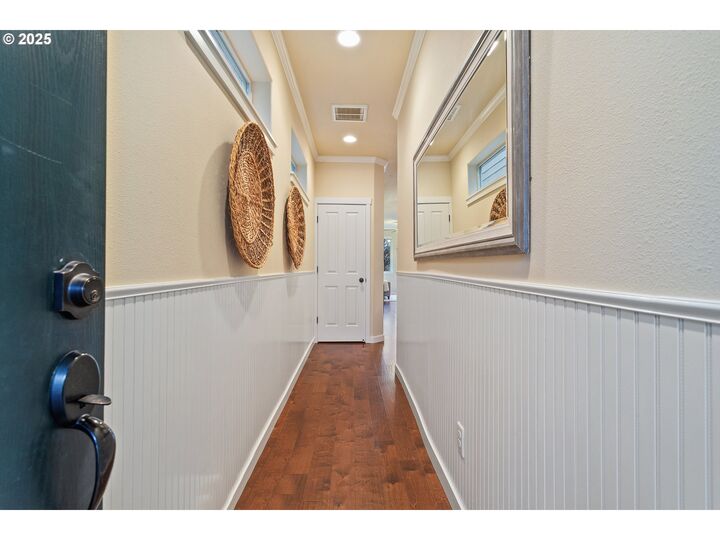 Property Photo:  17515 SW Vanguard Ln  OR 97007 