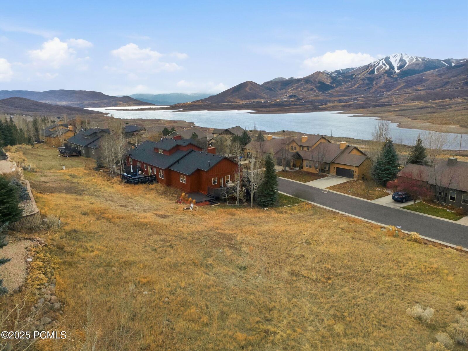 Property Photo: 12298 N Ross Creek Drive UT 84036