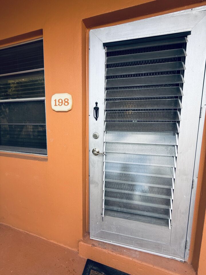 Property Photo:  198 Salisbury I  FL 33417 