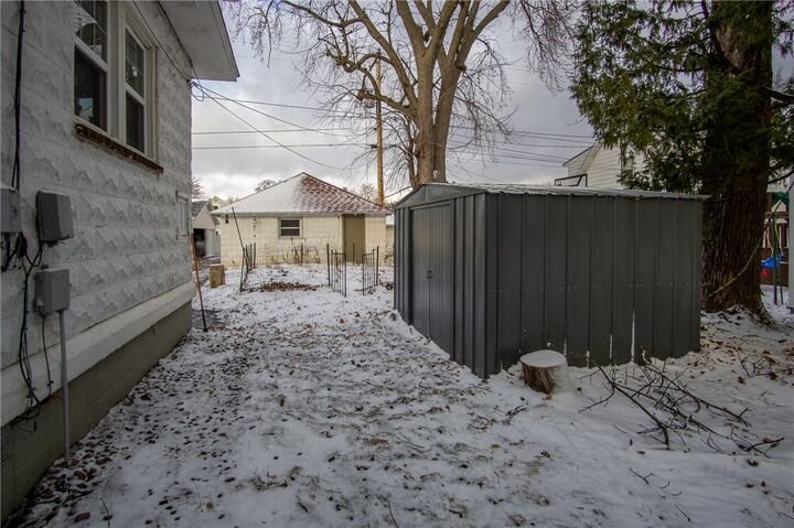 Property Photo: 1528 Highland Avenue WI 54701